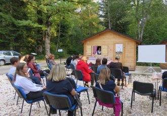 Strukovna škola Gospić u parku Jasikovac obilježila Svjetski dan turizma