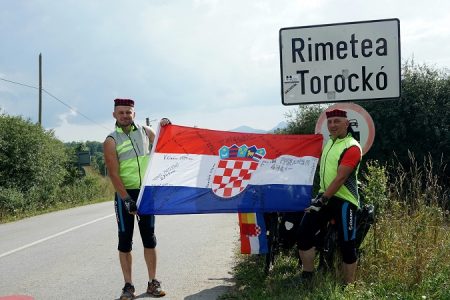 Biciklom iz Like do Rumunjske uz penjanje Transilvanijskih stijena – Ličani ostvarili uspjeh vrijedan divljenja