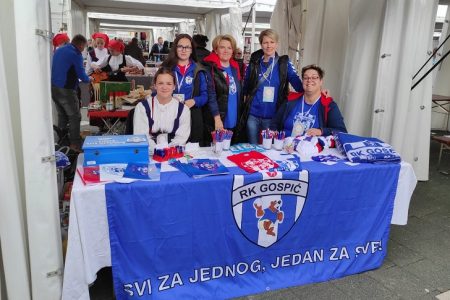 Rukometni klub Gospić prvi put u povijesti manifestaciji “Jesen u Lici” donio dašak sporta