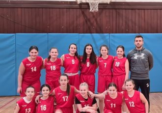 Mlade gospićke košarkašice osvojile treće mjesto na turniru u Crikvenici