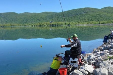 Dušanka Antolić iz Fužina tijekom dva sata natjecanja na Štikadi upecala skoro 22 kilograma ribe