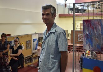 Gospićanin Dražen Mileusnić talentirani je  i svestrani umjetnik