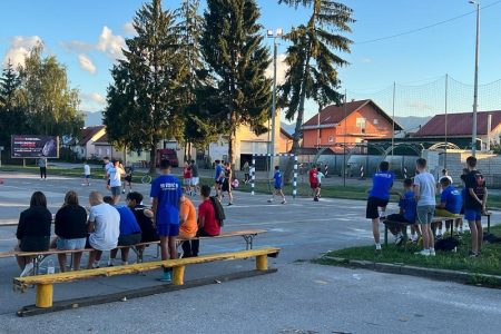 Marakana gori, uspješno održano osmo kvartovsko druženje ekipe s Marakane