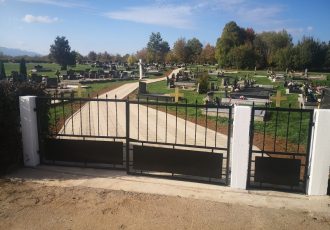 Dovršena prva faza uređenja mjesnog groblja u Lovincu