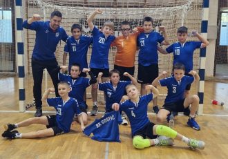 Dječaci U11 RK Gospić upisali pobjedu i poraz, Pintar u dva susreta zabio 19 golova