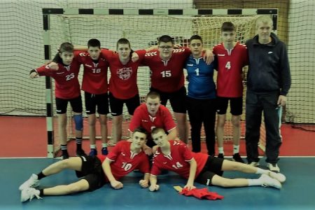 Raduje širina kadra ekipe dječaka U15 RK Gospić