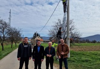 Započeli radovi na postavljanju širokopojasne mreže u Otočcu