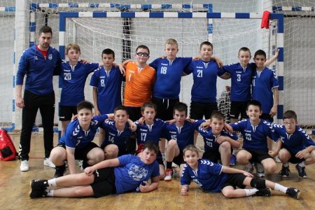 Dječaci U11 RK Gospić skoro pobijedili najbolje ekipe lige