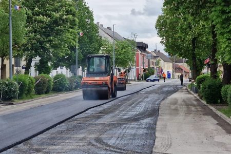 Obnavlja se državna cesta u Otočcu, župan Petry očekuje još intenzivnije radove na obnovi prometnica u županiji!!!