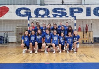 Djevojčicama U11 RK Gospić zlato, a dječacima U13 bronca u ligi Rukometnog saveza Primorsko goranske županije