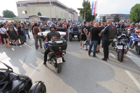 Bikeri “okupirali” Gospić