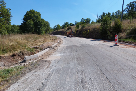 Radovi na rekonstrukciji dionica županijskih i lokalnih cesta Ličko-senjske županije