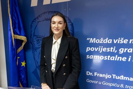 Antonija Vujnović nova je predsjednica Mladeži gospićkog HDZ-a