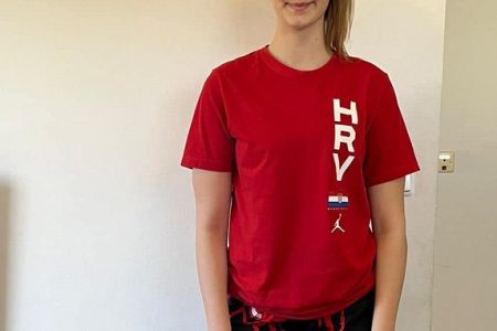 BRAVO: Borna Benković, mlada gospićka košarkašicama,  na pripremama U16 reprezentacije!!!
