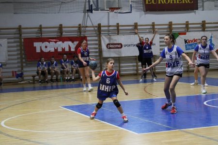 Ličani i Ličanke plasirali se na državnu završnicu turnira u rukometu Plazma Sportskim igrama mladih