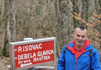 Matina staza je 10,5 kilometara duga prekrasna planinarska staza na području Značajnog krajobraza “Risovac-Grabovača”
