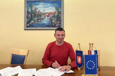 Potpisan Ugovor o dodjeli bespovratnih sredstava za Sufinanciranje izrade Strategije razvoja Urbanog područja Gospić za razdoblje 2021.- 2027. godine