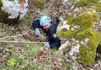 Policijski službenici očistili speleološki objekt od minsko-eksplozivnih sredstava