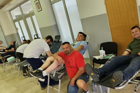 233 osobe u Gospiću darovale tekućinu koja život znači