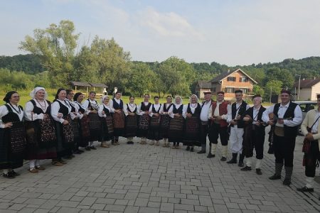 HKUD Široka Kula uživa u radnom lipnju