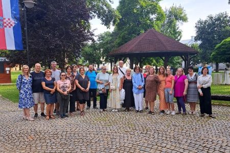 U Otočcu održana 18. likovna kolonija LIKOM GACKE