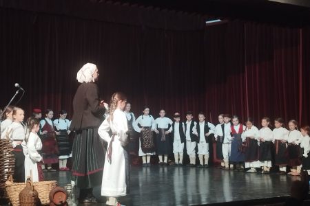 LIJEPO: HKUD Široka Kula vrijedni čuvari tradicije!!!
