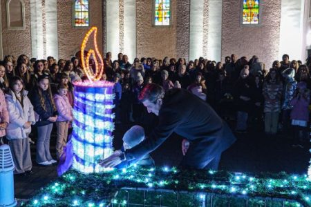 Advent u Otočcu otvorio svoja vrata