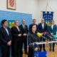 Problem nelegalnog otpada u Gospiću: Ministrica Vučković najavila sanaciju i izmjene zakona, župan Petry naglasio potrebu za kaznenim progonom odgovornih osoba