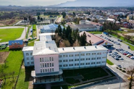 Od ponedjeljka 31.ožujka zatvara se prometnica od Budačke ulice pored zgrade Gimnazije do sportske dvorane