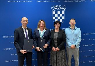 Ličko-senjska županija dobiva mobilnu ljekarnu vrijednu 200 tisuća eura