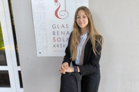 Lucija Pavičić opet zlatna na međunarodnom natjecanju gitarista!