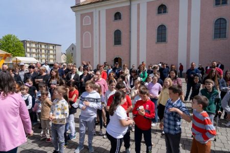 Uskrs u Otočcu protekao veselo i sadržajno