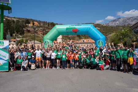 Održan trail za pamćenje: Trkači osvojili uvalu Zavratnica, a ona osvojila njih