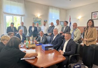 Stranka LiPO predala kandidature za nadolazeće lokalne izbore