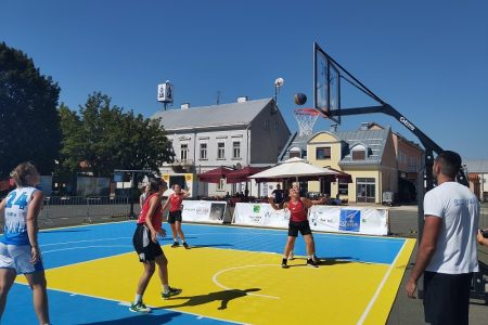 Prijavite se na košarkaški spektakl SPORTAKL 3×3 Gospić