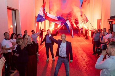Zahvala Ernesta Petrya biračima nakon uvjerljive izborne pobjede
