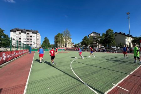 Najbolje ekipe iz Gospića, Otočca i Korenice izborile županijsku završnicu Coca-Cola Cup-a