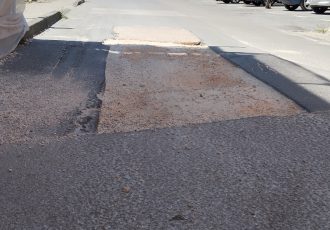 “Zaboravljena” rupa na početku ulice Nikole Tesle u Gospiću