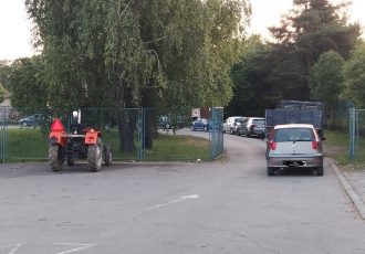 Nazire li se kraj velikim gužvama na tehničkom pregledu vozila u Gospiću?