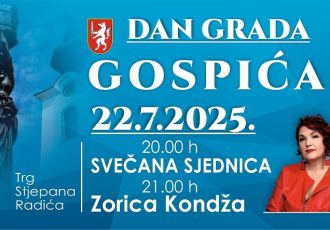 Zorica Kondža na Trgu Stjepana Radića nastupa na Dan grada Gospića