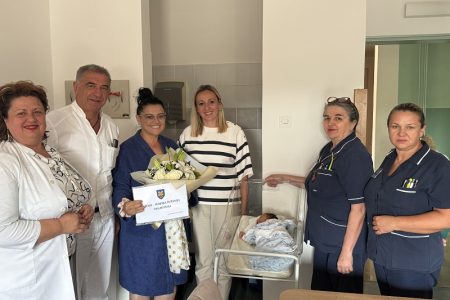 LIJEPO: u obitelji Ćaćić rođeno sedmo dijete!!!