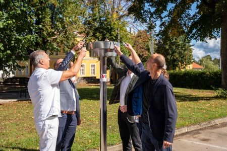 Svečano obilježeno priključenje Opće bolnice Gospić na plinsku mrežu – veliki energetski iskorak za bolnicu i grad