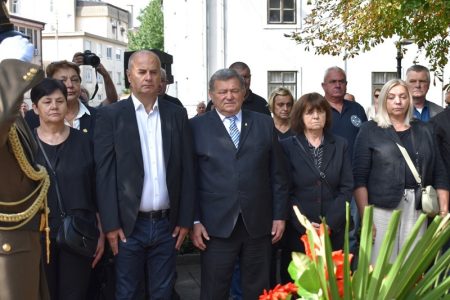 U čast i slavu herojima Domovinskog rata- 32 su godine od operacije Medački džep