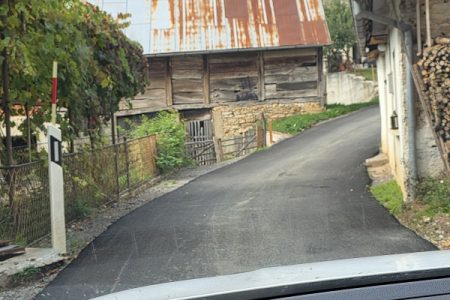 Saniraju se nerazvrstane prometnice na području Perušića