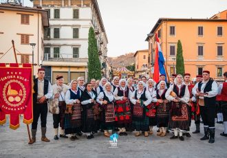 HKUD Široka Kula oduševio publiku na festivalu folklora u Toskani