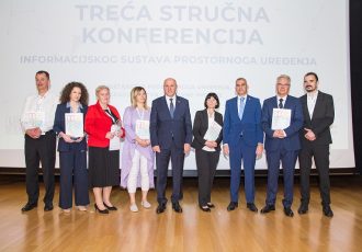 BRAVO: Gradski upravni odjel za prostorno uređenje i gradnju Grada Gospića proglašen Najefikasnijim uredom za izdavanje građevinskih dozvola u Republici Hrvatskoj