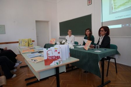 Predstavljena slikovnica Kralj šume (od teleta do kralja), autorice Nikoline Pađan