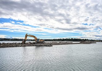 Ministar Butković obišao radove u luci Novalja vrijedne 13,2 milijuna eura