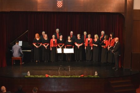 Tradicionalni božićni koncert Gradskog zbora Vila velebita