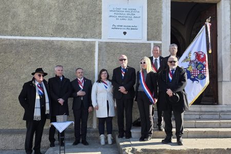 Otkrivena spomen-ploča u Svetom Jurju povodom 1100. obljetnice Hrvatskoga Kraljevstva